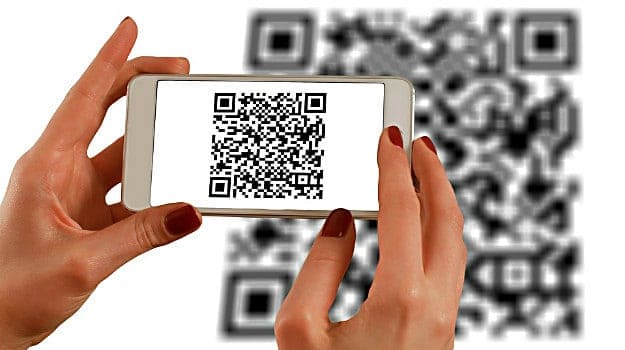Decode the QR Code with Your Camera | iPhone Features You Need To Know | Tips & Tricks Apple Is Not Telling | latest Apple iPhone features and benefits