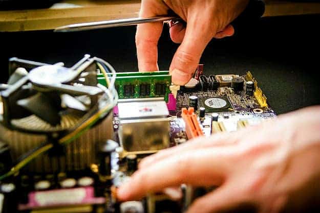 Build Your Own Computer | The 7 DIY Tech Tips You Didn’t Know You Needed