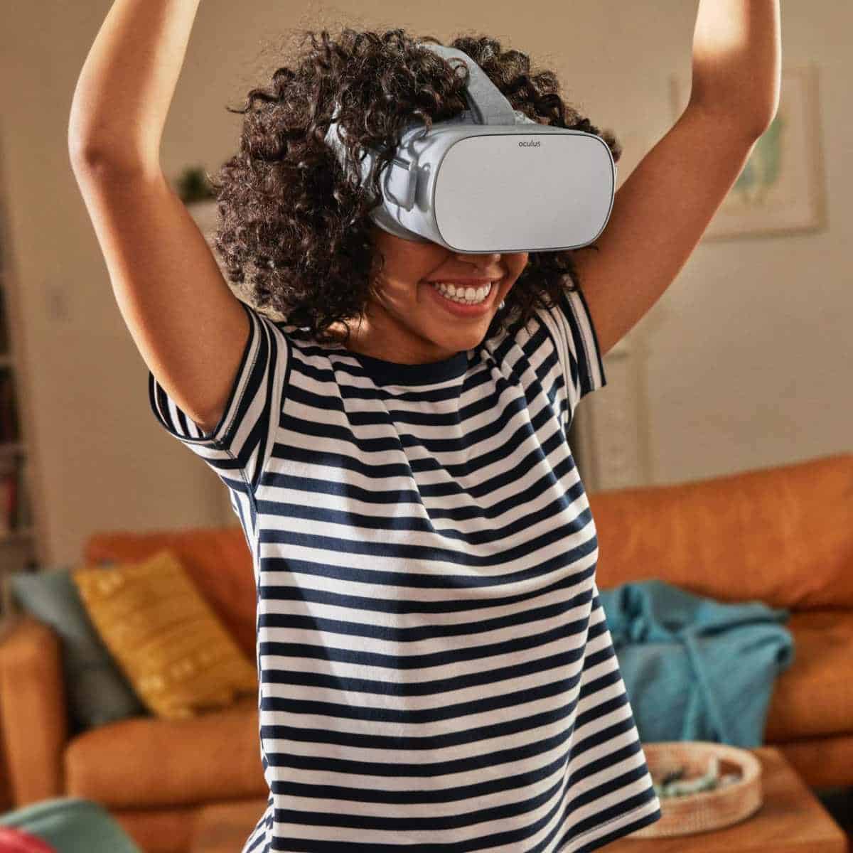 Oculus Go Standalone Virtual Reality Headset | Unique Wearable Technology Gadgets