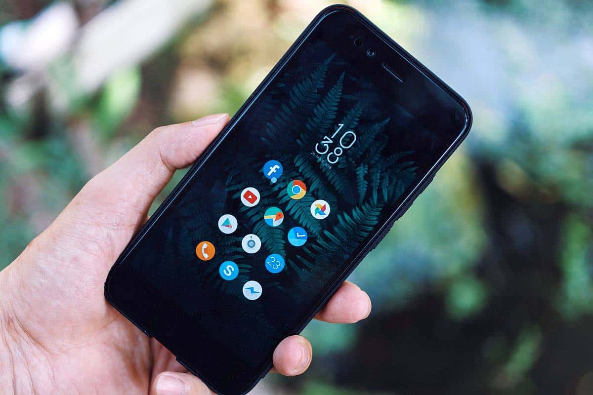 Android home screen | Important Phone Specs When Replacing Your Device