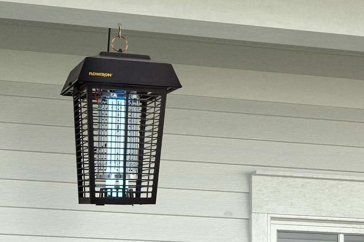Flowtron BK-40D Electronic Insect Killer | Bug Zapper: How Does It Work And Which One Should You Get?
