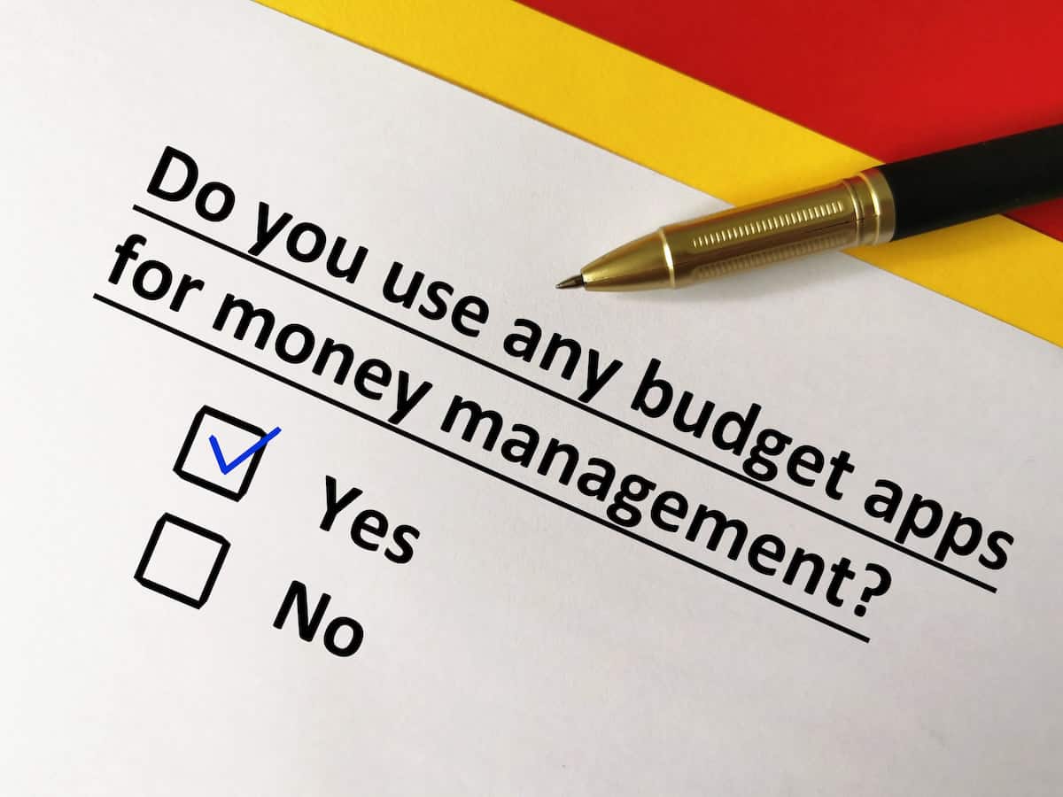 Why You Should Use Budgeting Apps - Noobie